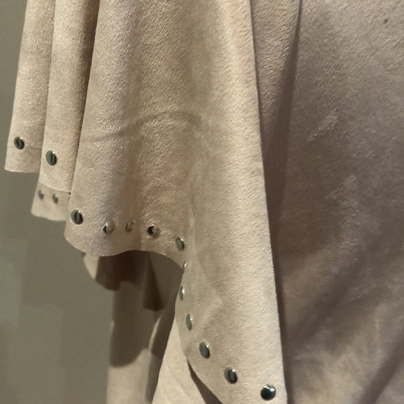 MNG Mango faux suede light dress with bell sleeve - Picture 6 of 9